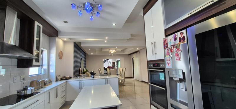6 Bedroom Property for Sale in Midlands Estate Gauteng