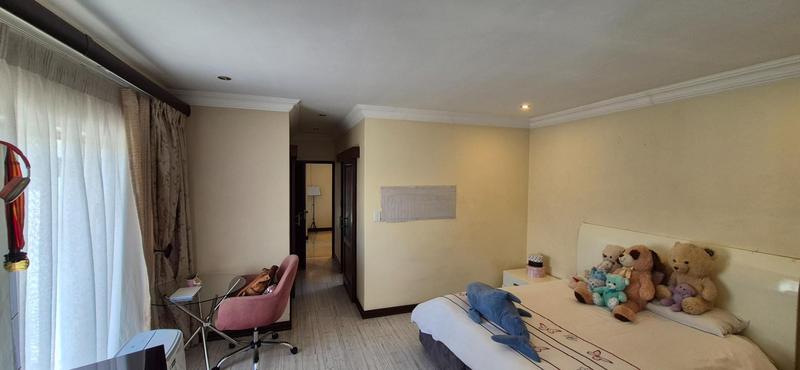 6 Bedroom Property for Sale in Midlands Estate Gauteng