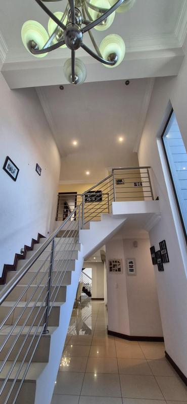 6 Bedroom Property for Sale in Midlands Estate Gauteng