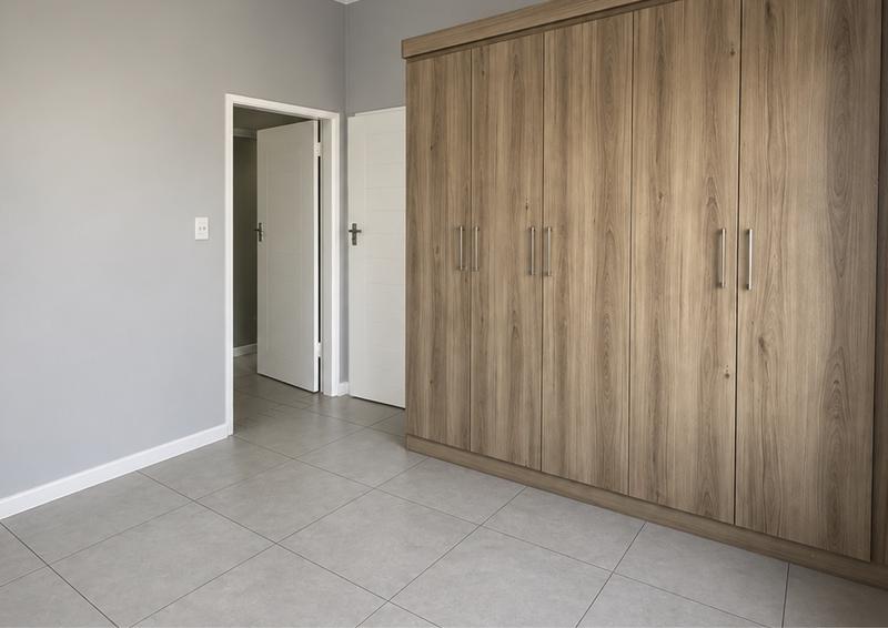 To Let 1 Bedroom Property for Rent in Modderfontein Gauteng