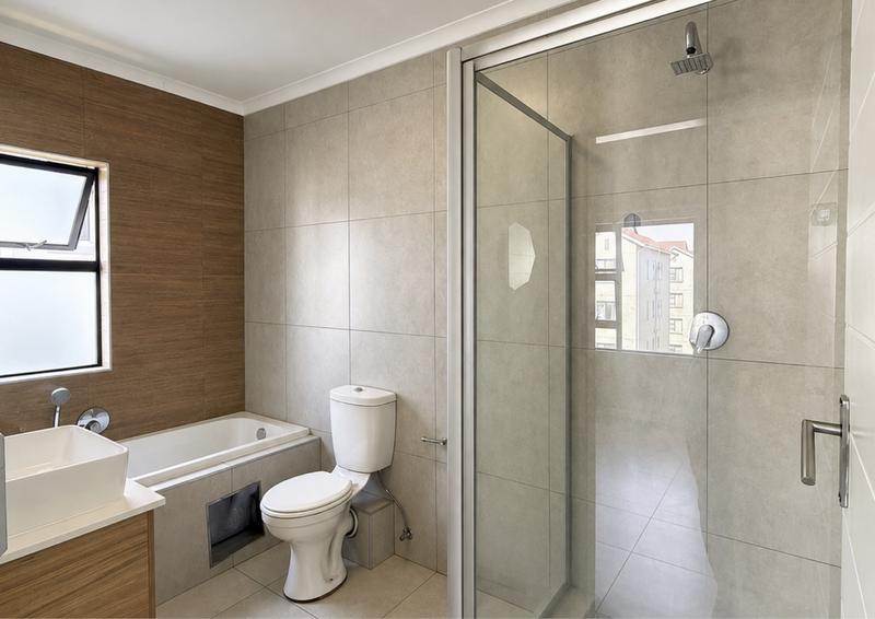 To Let 1 Bedroom Property for Rent in Modderfontein Gauteng