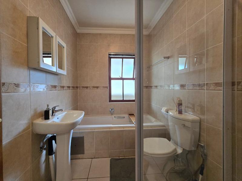 3 Bedroom Property for Sale in Alberante Gauteng