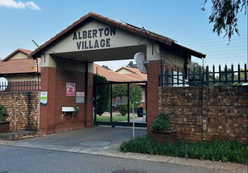 2 Bedroom Property for Sale in New Redruth Gauteng