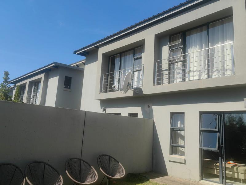 To Let 2 Bedroom Property for Rent in Equestria Gauteng