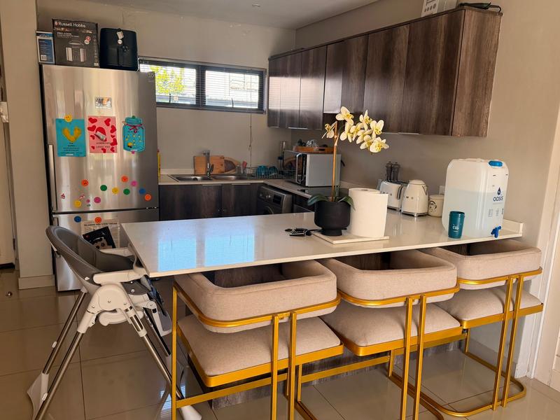 To Let 2 Bedroom Property for Rent in Equestria Gauteng