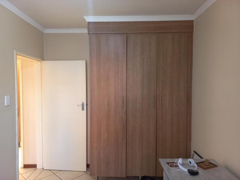 To Let 2 Bedroom Property for Rent in Monavoni Gauteng