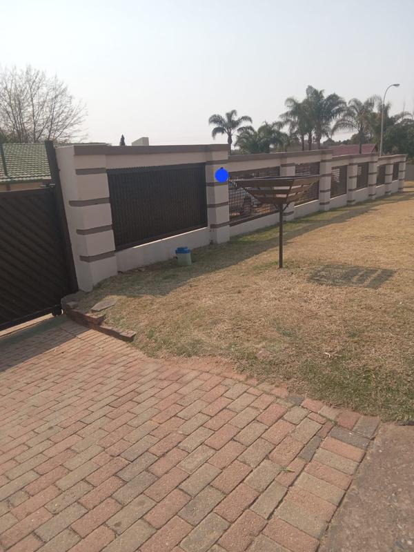 3 Bedroom Property for Sale in Birch Acres Gauteng