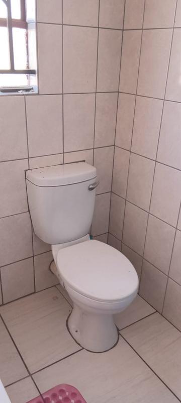 3 Bedroom Property for Sale in Bram Fischerville Gauteng