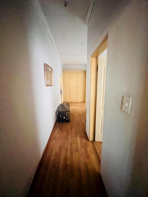 2 Bedroom Property for Sale in Tshepisong Gauteng