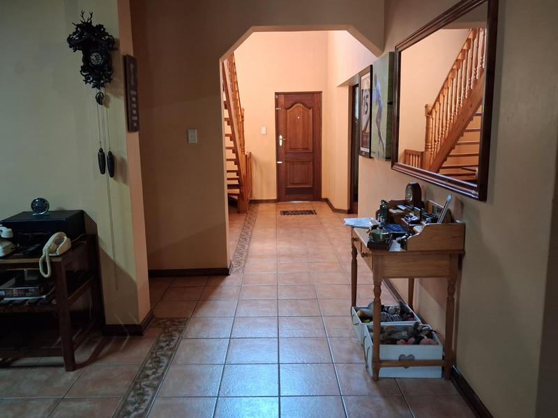 5 Bedroom Property for Sale in Pretoria North Gauteng