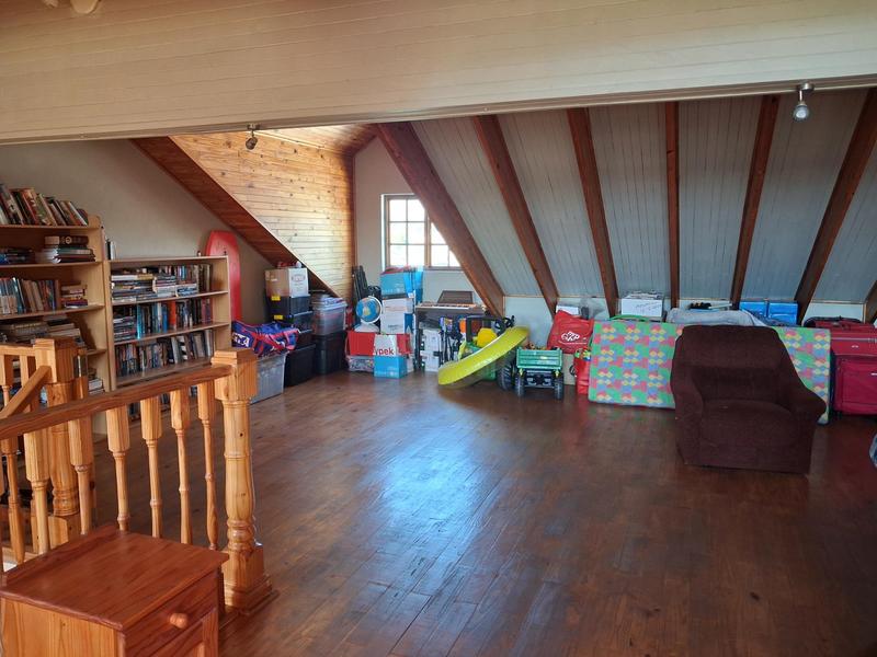 5 Bedroom Property for Sale in Pretoria North Gauteng
