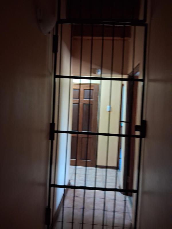 5 Bedroom Property for Sale in Pretoria North Gauteng