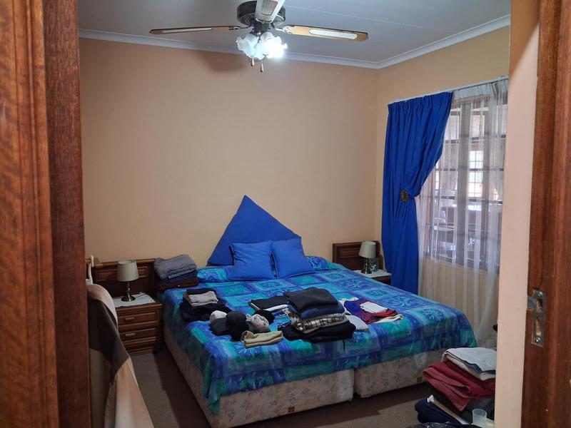 5 Bedroom Property for Sale in Pretoria North Gauteng