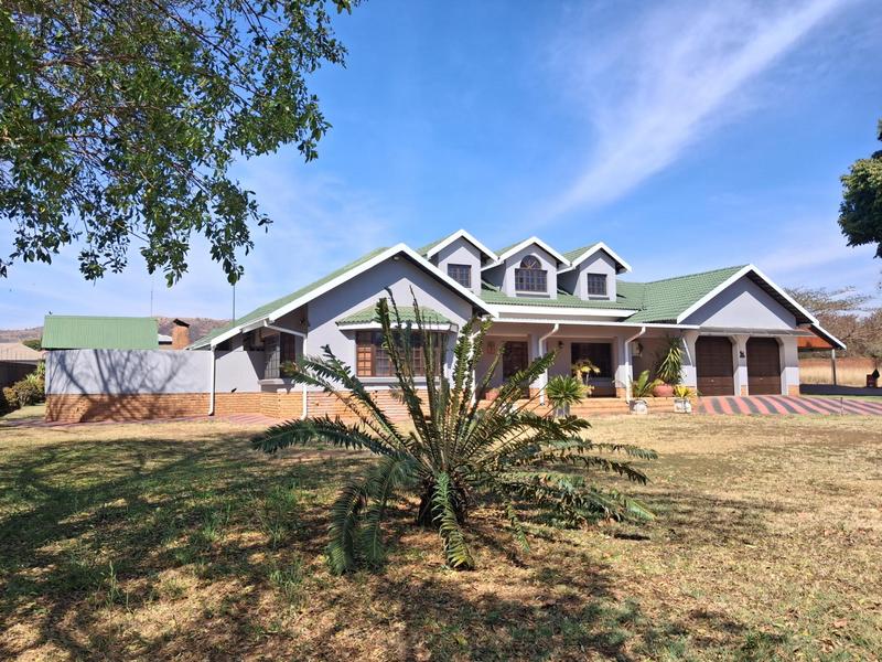 5 Bedroom Property for Sale in Pretoria North Gauteng