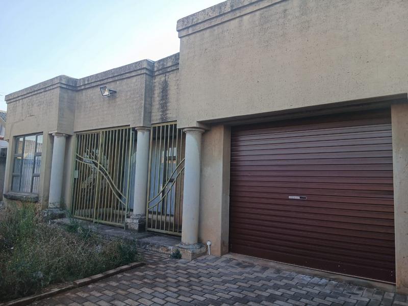 To Let 4 Bedroom Property for Rent in Ennerdale Gauteng