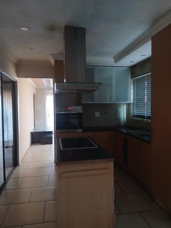 To Let 4 Bedroom Property for Rent in Ennerdale Gauteng