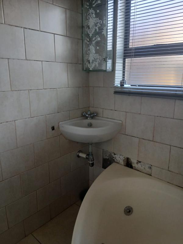 To Let 4 Bedroom Property for Rent in Ennerdale Gauteng