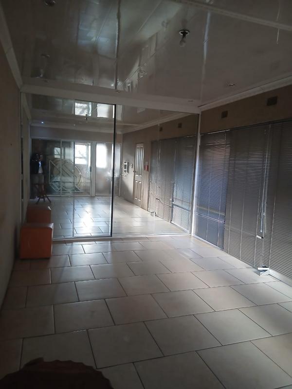 To Let 4 Bedroom Property for Rent in Ennerdale Gauteng
