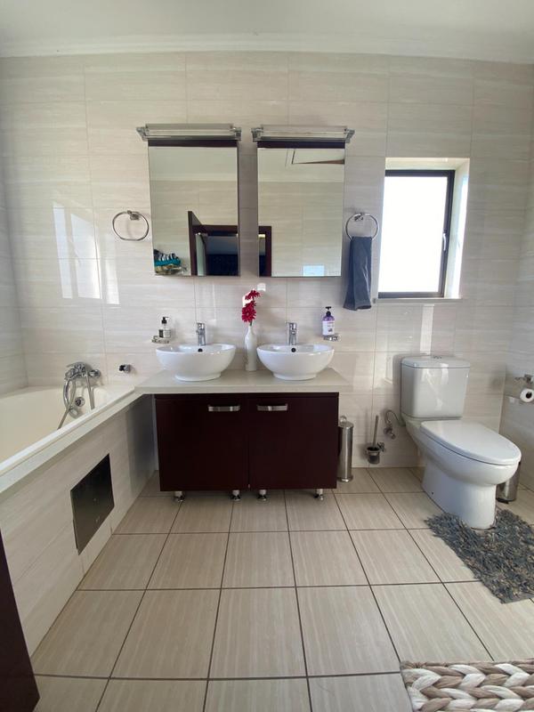 2 Bedroom Property for Sale in Summerset Gauteng