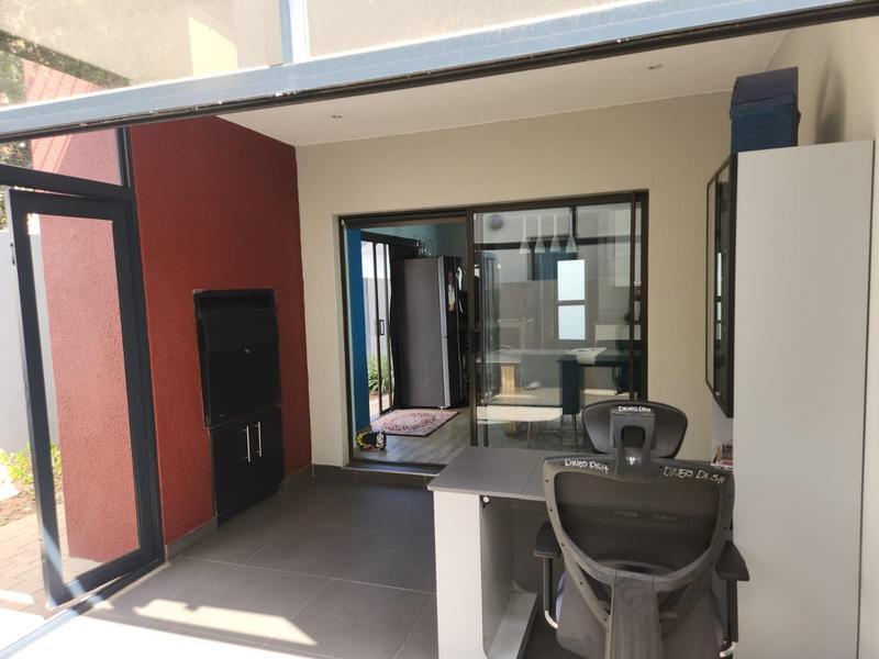 3 Bedroom Property for Sale in Maroeladal Gauteng