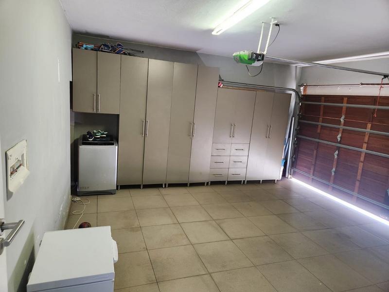 3 Bedroom Property for Sale in Maroeladal Gauteng