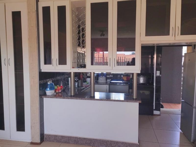 2 Bedroom Property for Sale in Norkem Park Gauteng