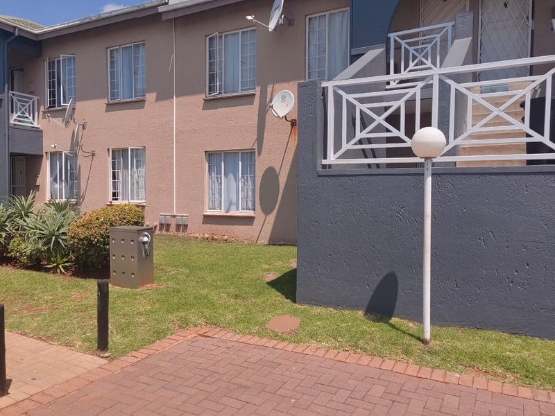 2 Bedroom Property for Sale in Norkem Park Gauteng