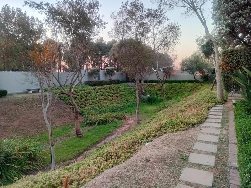 1 Bedroom Property for Sale in Bryanston Gauteng