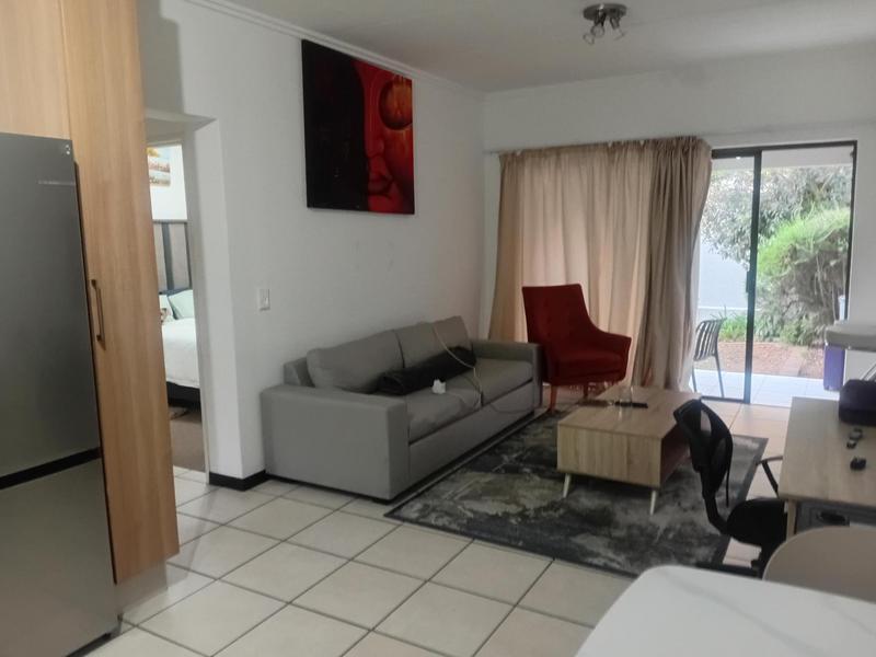1 Bedroom Property for Sale in Bryanston Gauteng