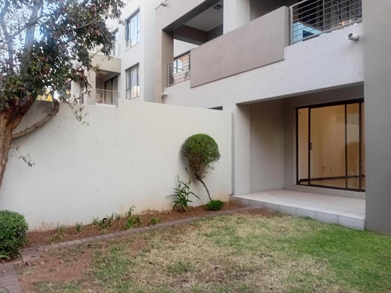 1 Bedroom Property for Sale in Bryanston Gauteng