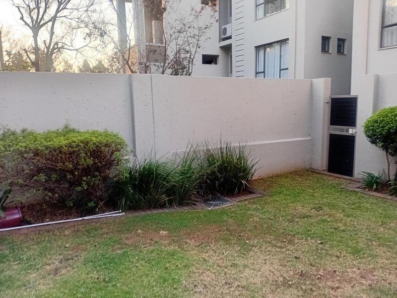 1 Bedroom Property for Sale in Bryanston Gauteng