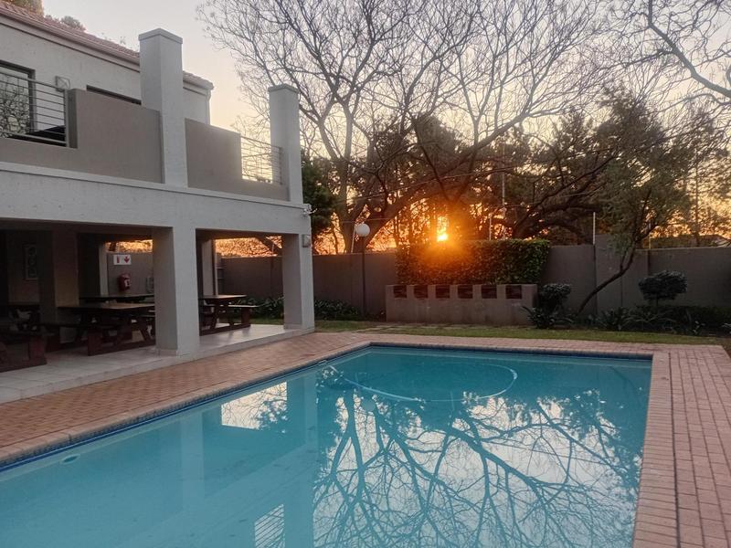1 Bedroom Property for Sale in Bryanston Gauteng