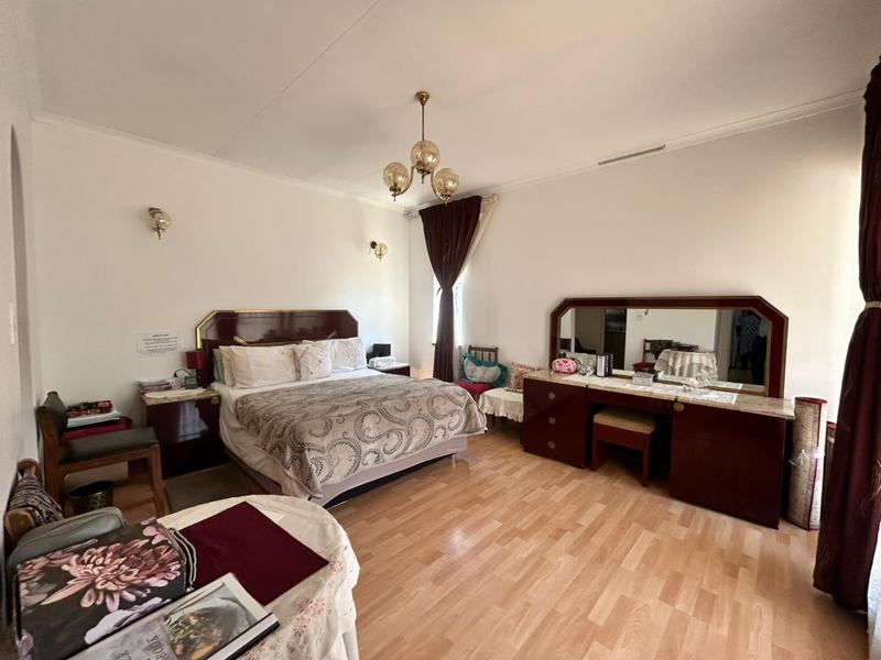 5 Bedroom Property for Sale in Bakerton Gauteng