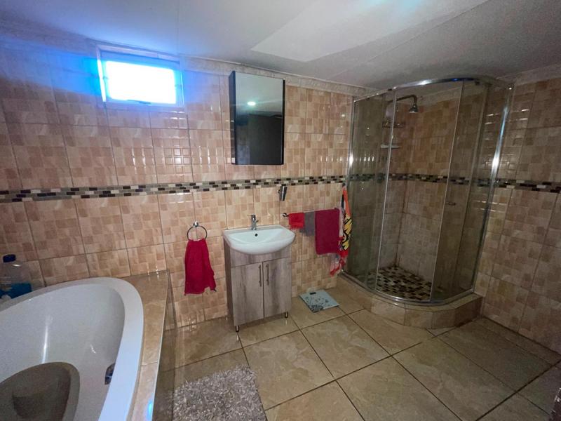 3 Bedroom Property for Sale in Johannesburg Gauteng