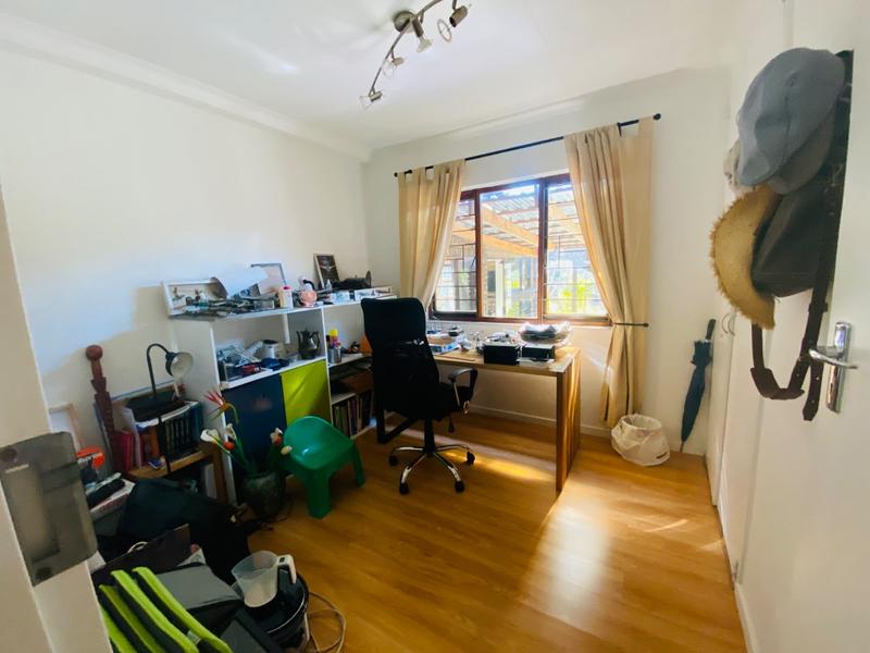 4 Bedroom Property for Sale in Vorna Valley Gauteng
