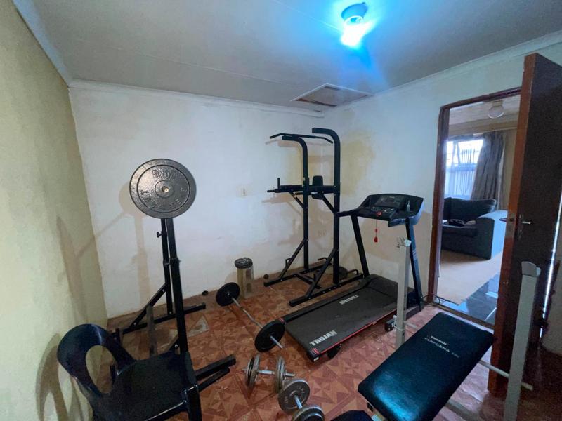 2 Bedroom Property for Sale in Orange Farm Gauteng