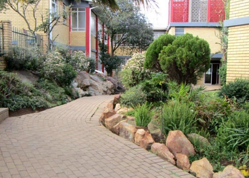 2 Bedroom Property for Sale in Lorentzville Gauteng