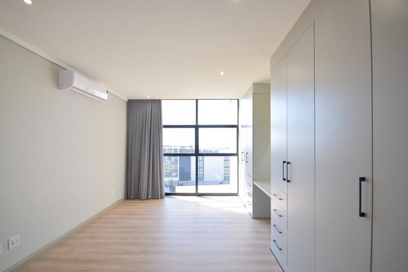 To Let 3 Bedroom Property for Rent in Midstream Estate Gauteng