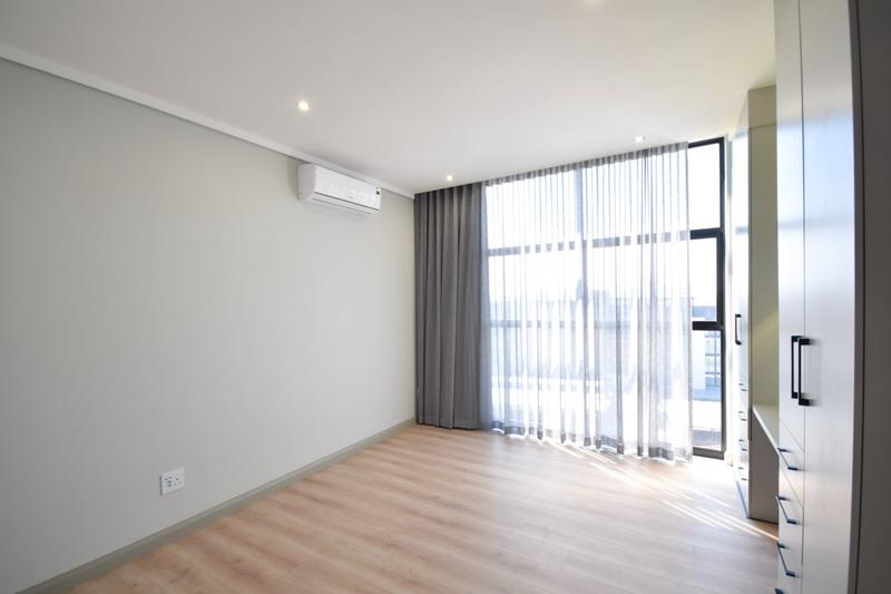 To Let 3 Bedroom Property for Rent in Midstream Estate Gauteng
