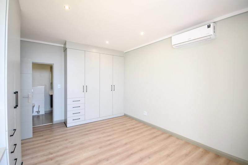 To Let 3 Bedroom Property for Rent in Midstream Estate Gauteng