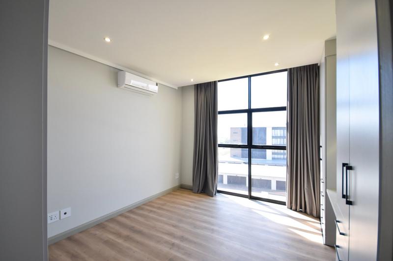 To Let 2 Bedroom Property for Rent in Midstream Estate Gauteng