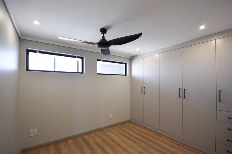 To Let 2 Bedroom Property for Rent in Midstream Estate Gauteng