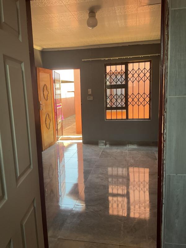 To Let 1 Bedroom Property for Rent in Protea Glen Gauteng