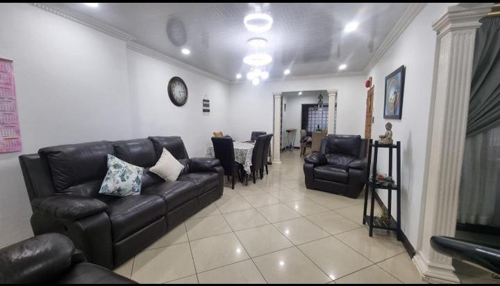 4 Bedroom Property for Sale in Lenasia South Gauteng