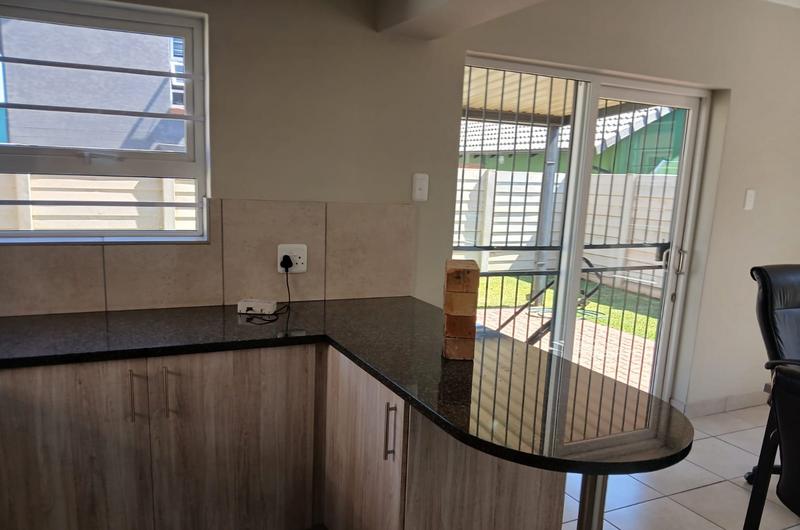 2 Bedroom Property for Sale in Parkdene Gauteng