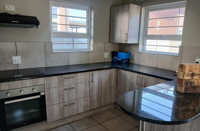 2 Bedroom Property for Sale in Parkdene Gauteng