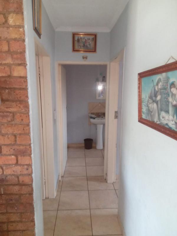 2 Bedroom Property for Sale in Pretoria West Gauteng