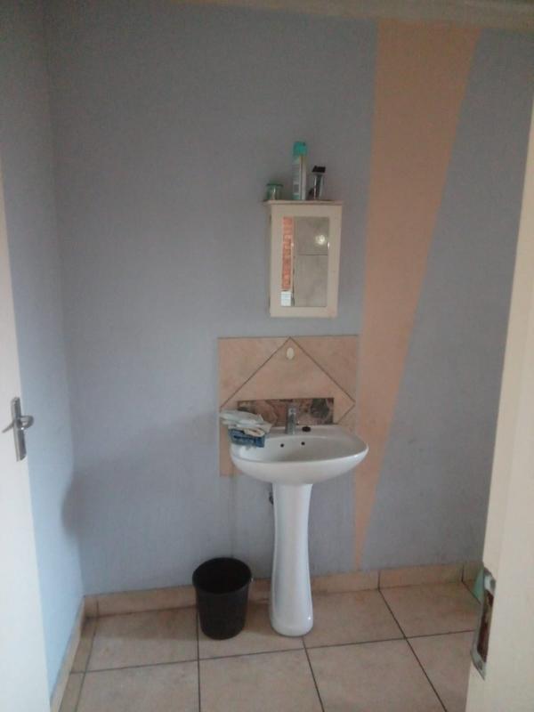 2 Bedroom Property for Sale in Pretoria West Gauteng