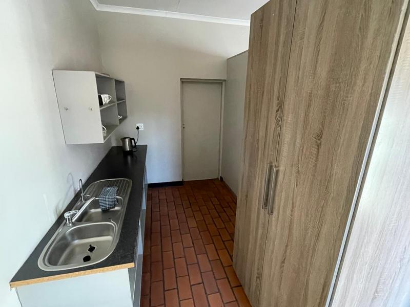 To Let Commercial Property for Rent in Hennopspark Gauteng