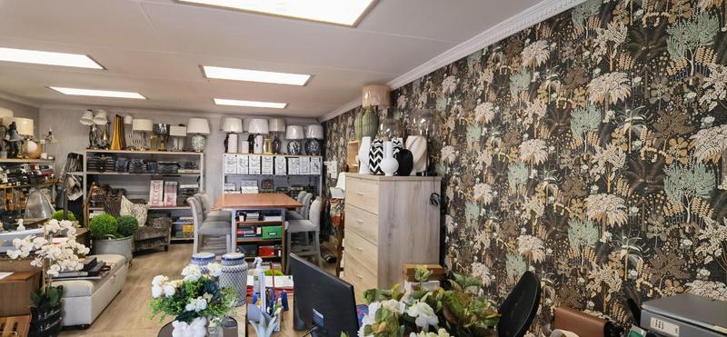 To Let Commercial Property for Rent in Lynnwood Gauteng